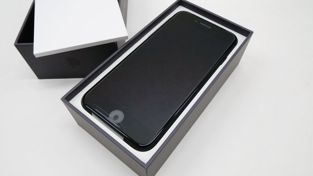 iPhone 8/8 Plus」速攻フォトレビュー、背面ガラスでどう生まれ変わっ