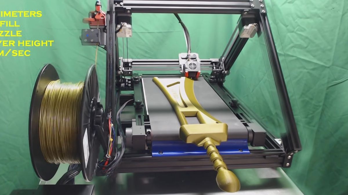 サイズ無制限の3Dプリントをベルトコンベアで可能にした「Creality CR