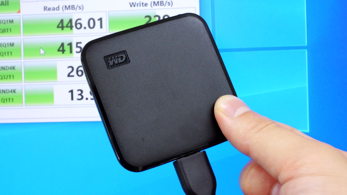 小型軽量で手軽にファイルを保存できる大容量外付けSSD「WD Elements