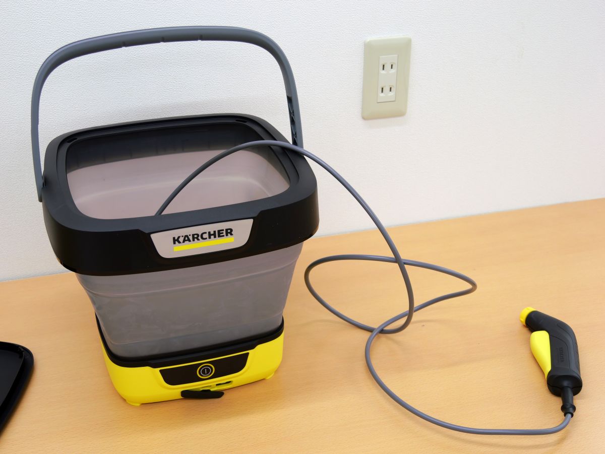 ケルヒャーのバッテリー駆動＆タンク一体型洗浄機「OC 3 Foldable」は