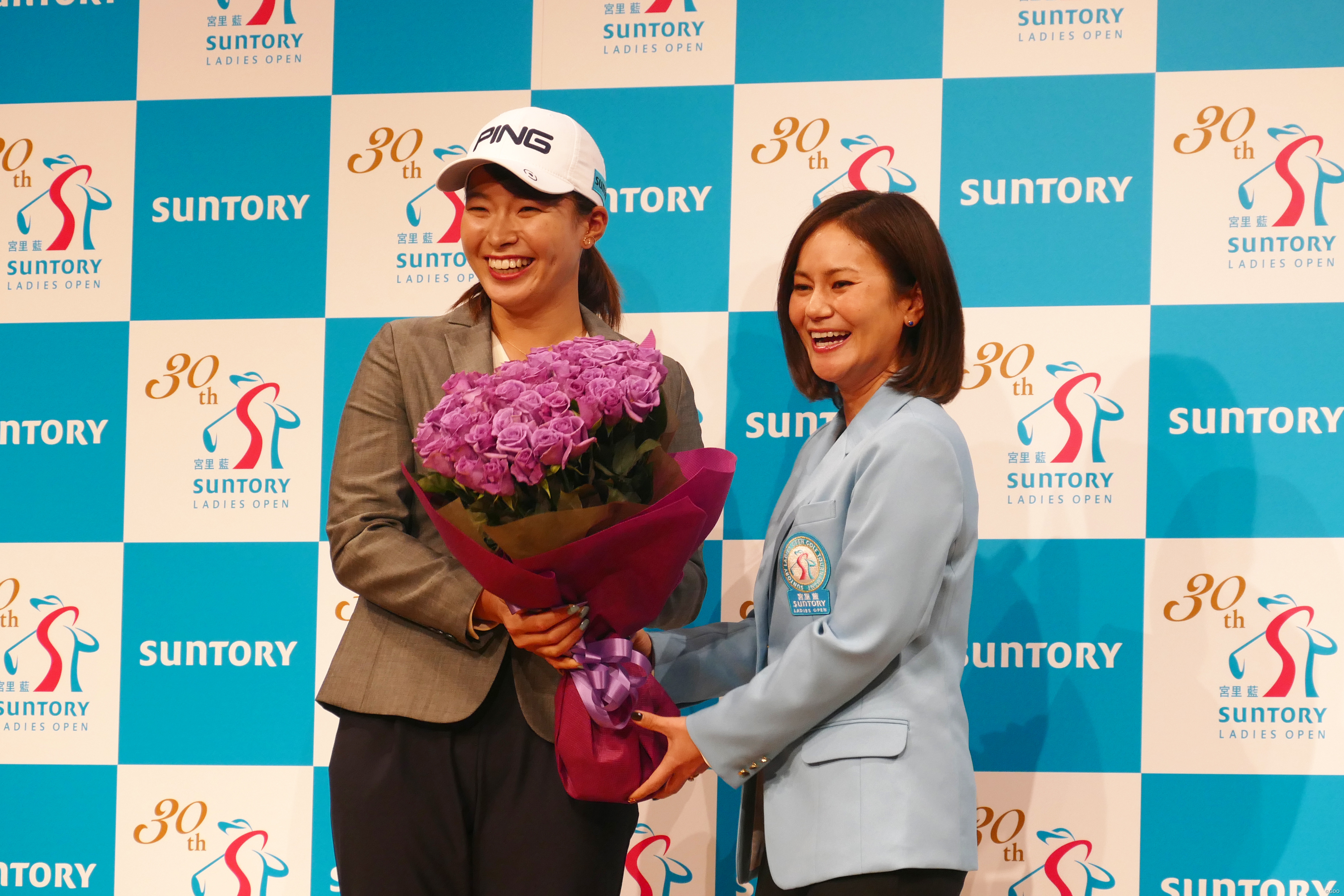 子ども達に夢と笑顔を」 渋野日向子がサントリー所属契約を発表 【国内