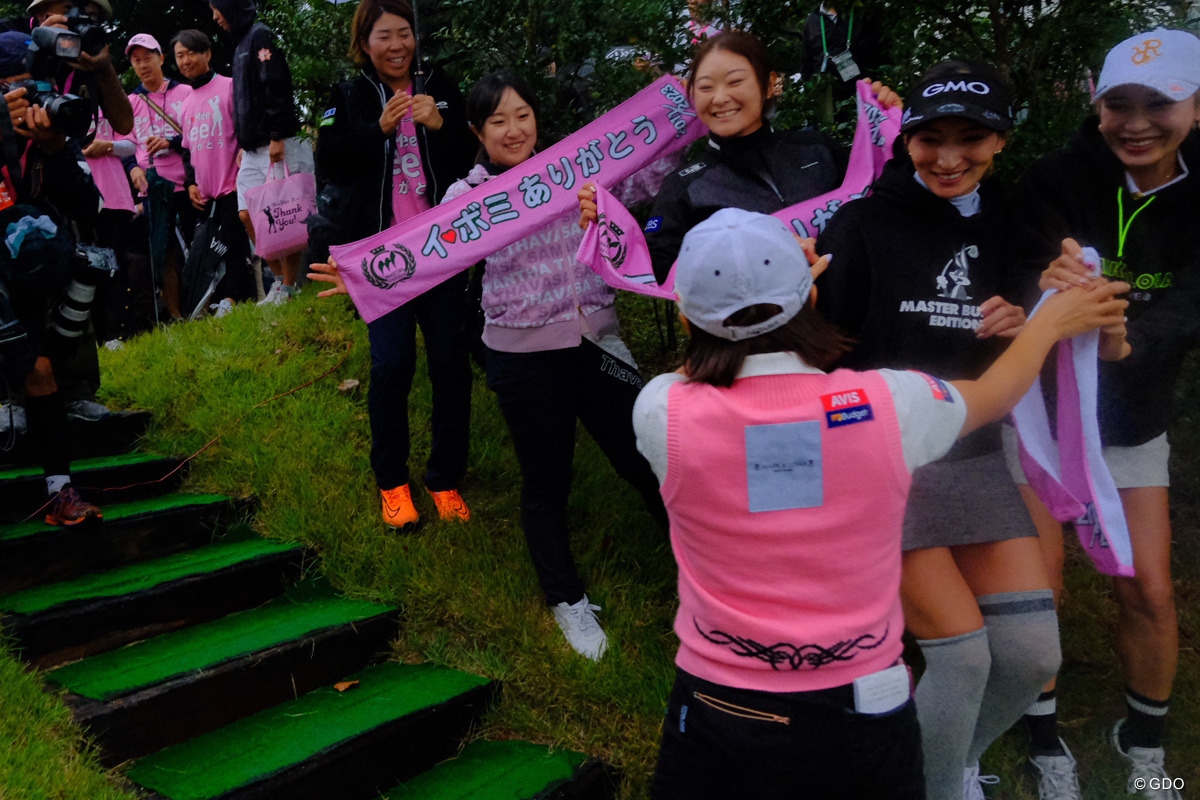 イ・ボミ 日本ラストラウンドは「72」 涙のスタートから笑顔でホール