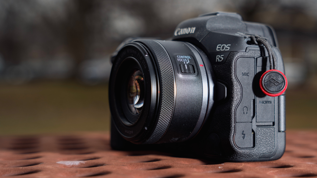 Canon RF 50mm F1.8 STM Review | PCMag