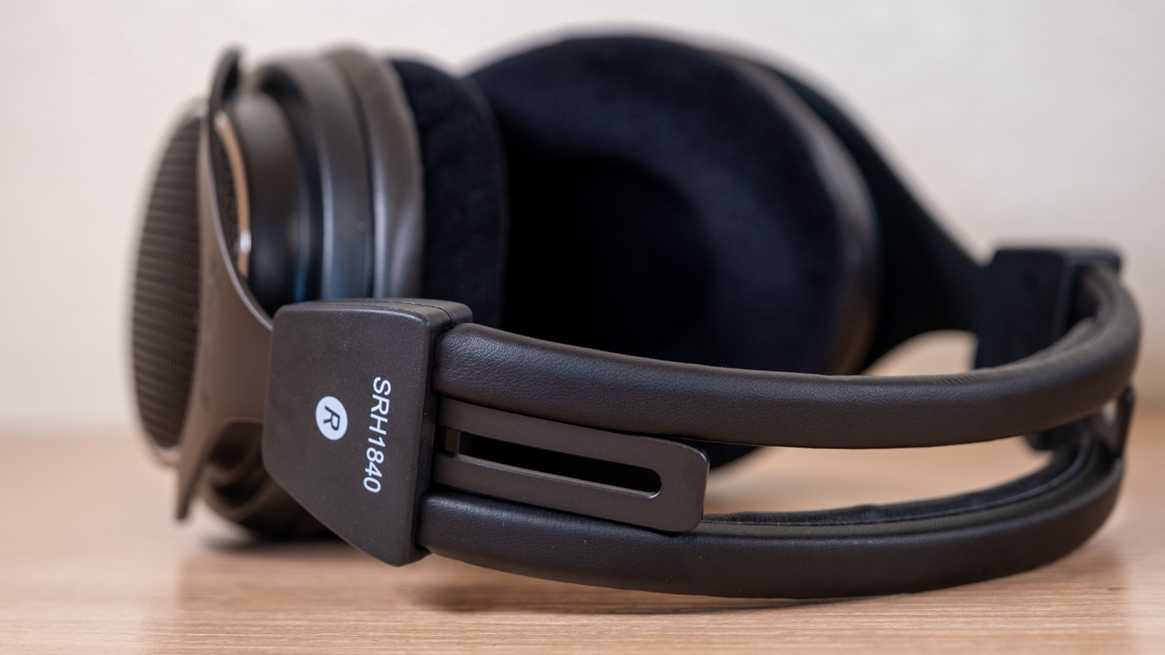 Shure SRH1840 Review: Accurate Open-Back Headphones Fit for