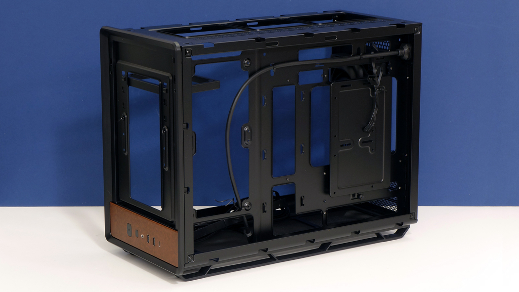 Montech Heritage Pro Review | PCMag