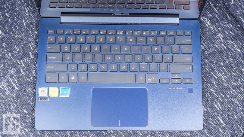 Asus ZenBook UX331UN Review | PCMag