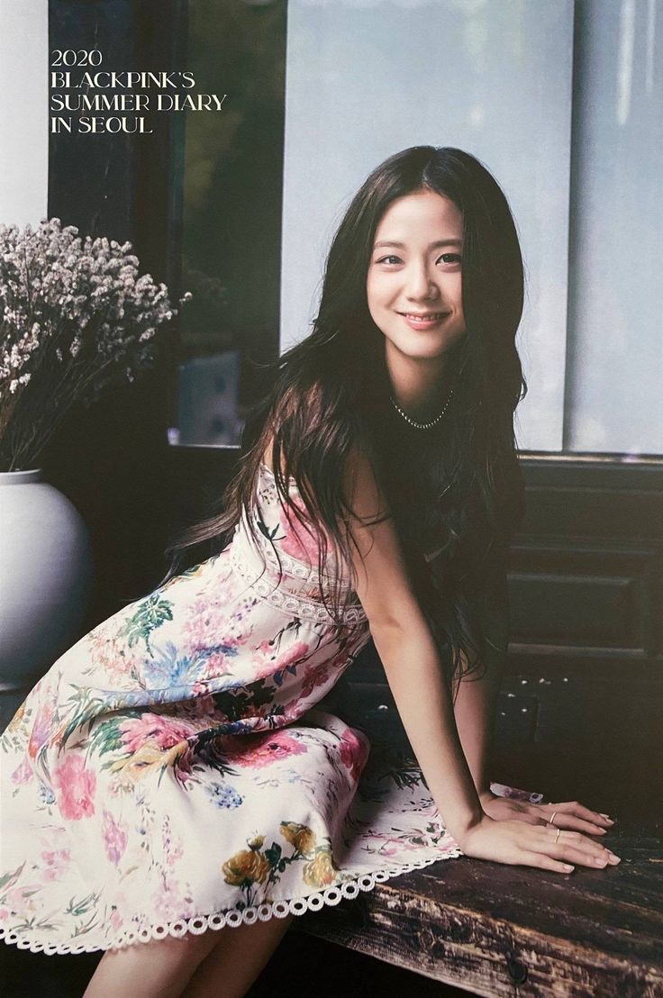 JISOO '2020 BLACKPINK's Summer Diary in Seoul' (KiT version) POSTCARD