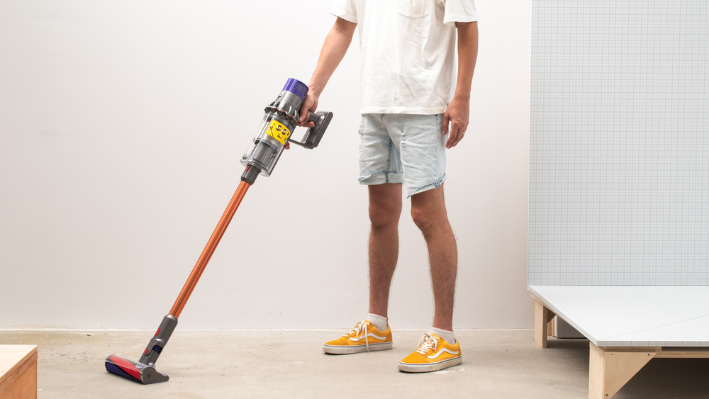 Dyson Cyclone V10 Review - RTINGS.com