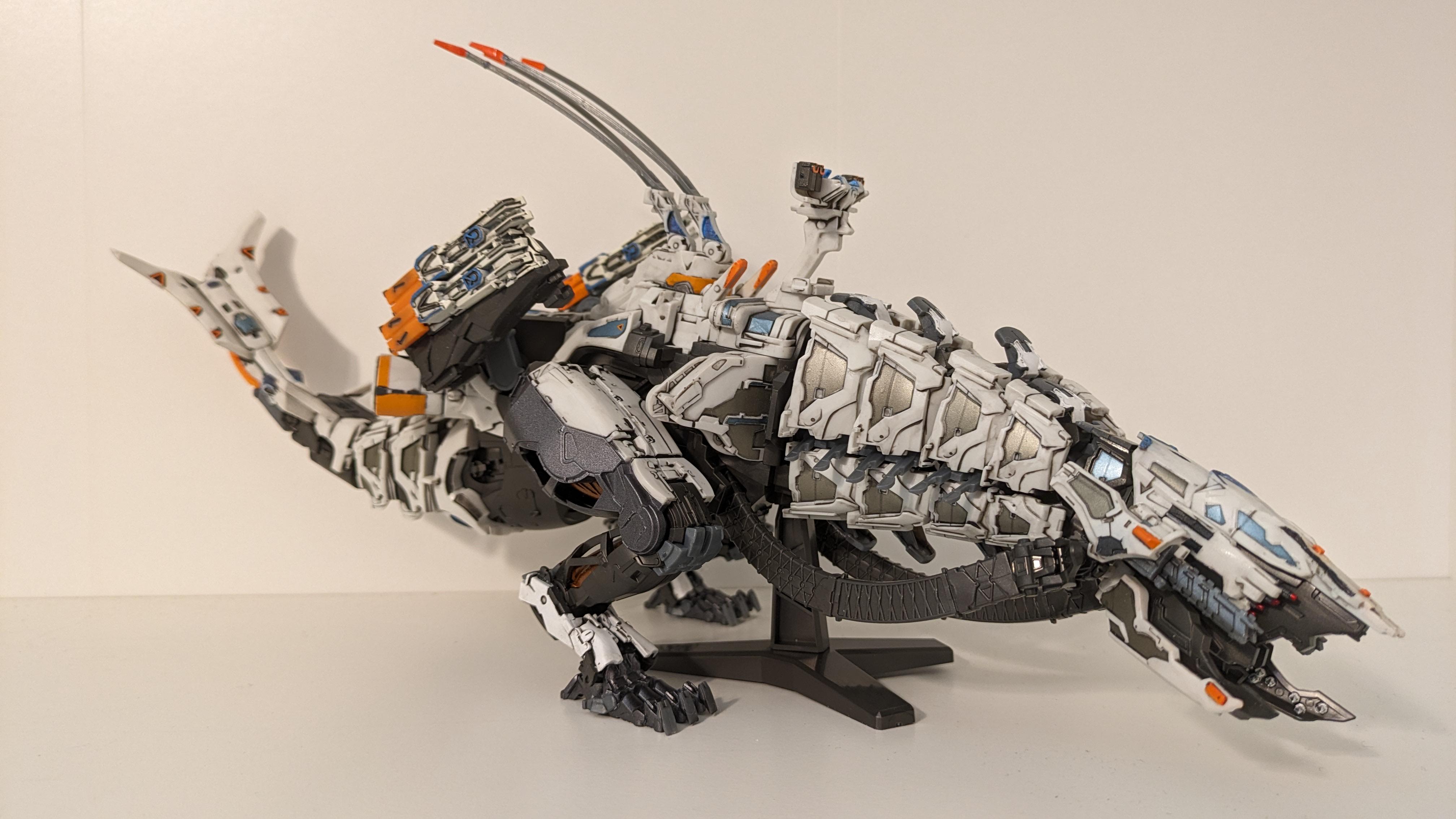 Moderoidのサンダージョーのキット、ちょっと変更加えて完成させたよ