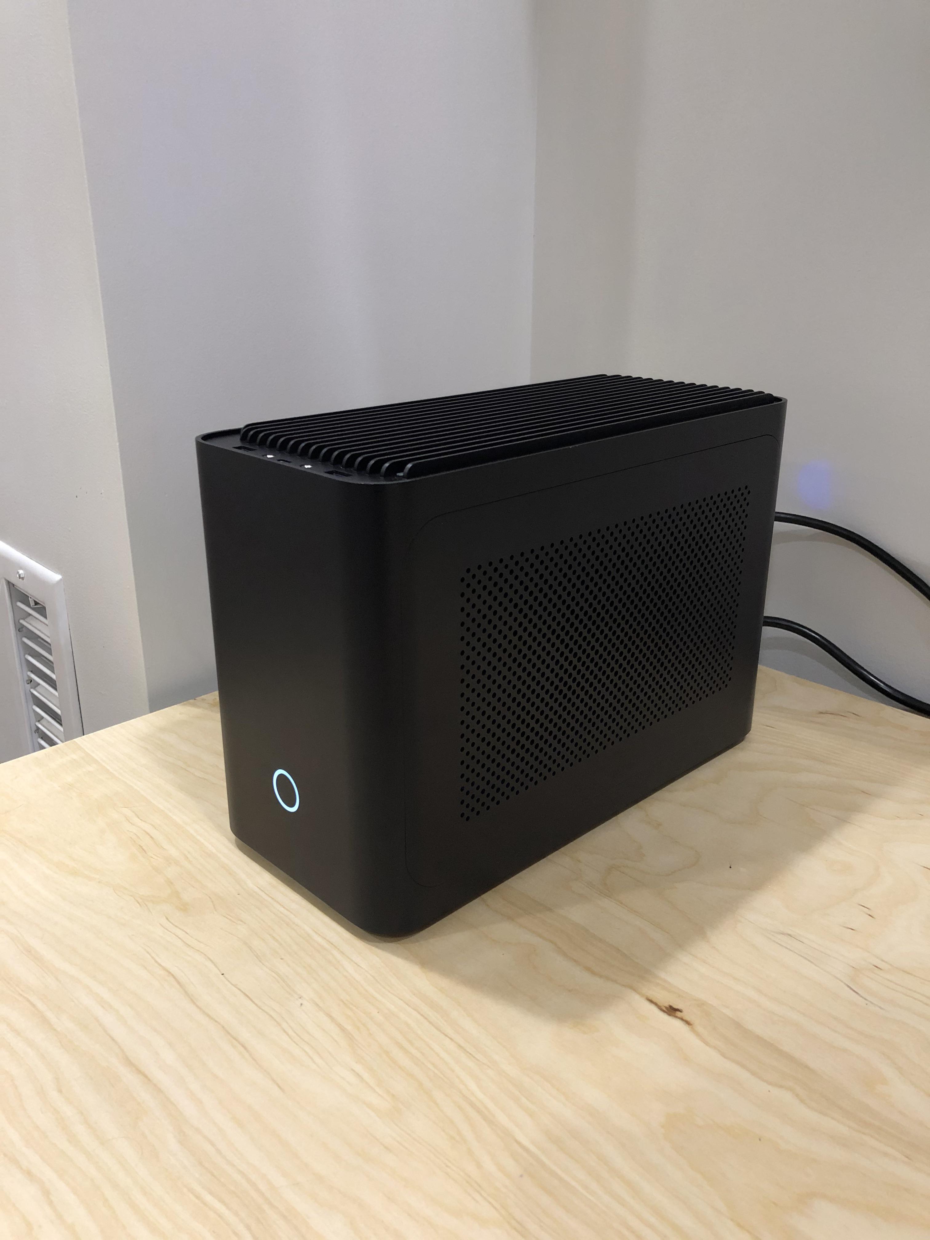 First ever build: IQUNIX ZX-1 Air Cooled : r/sffpc