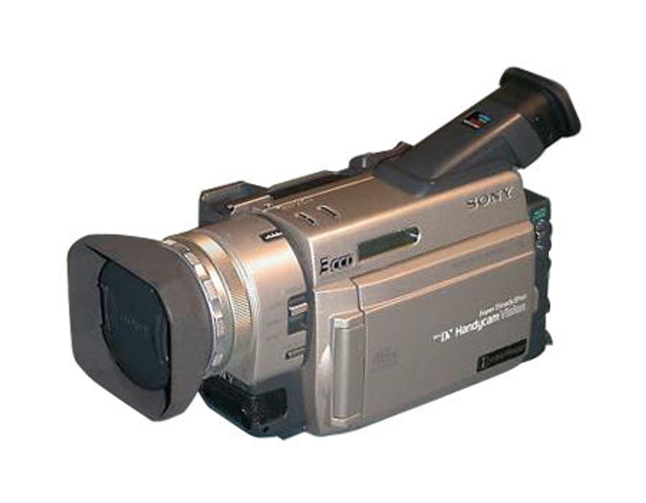 why the TRV900? i'm looking into getting a minidv camcorder for