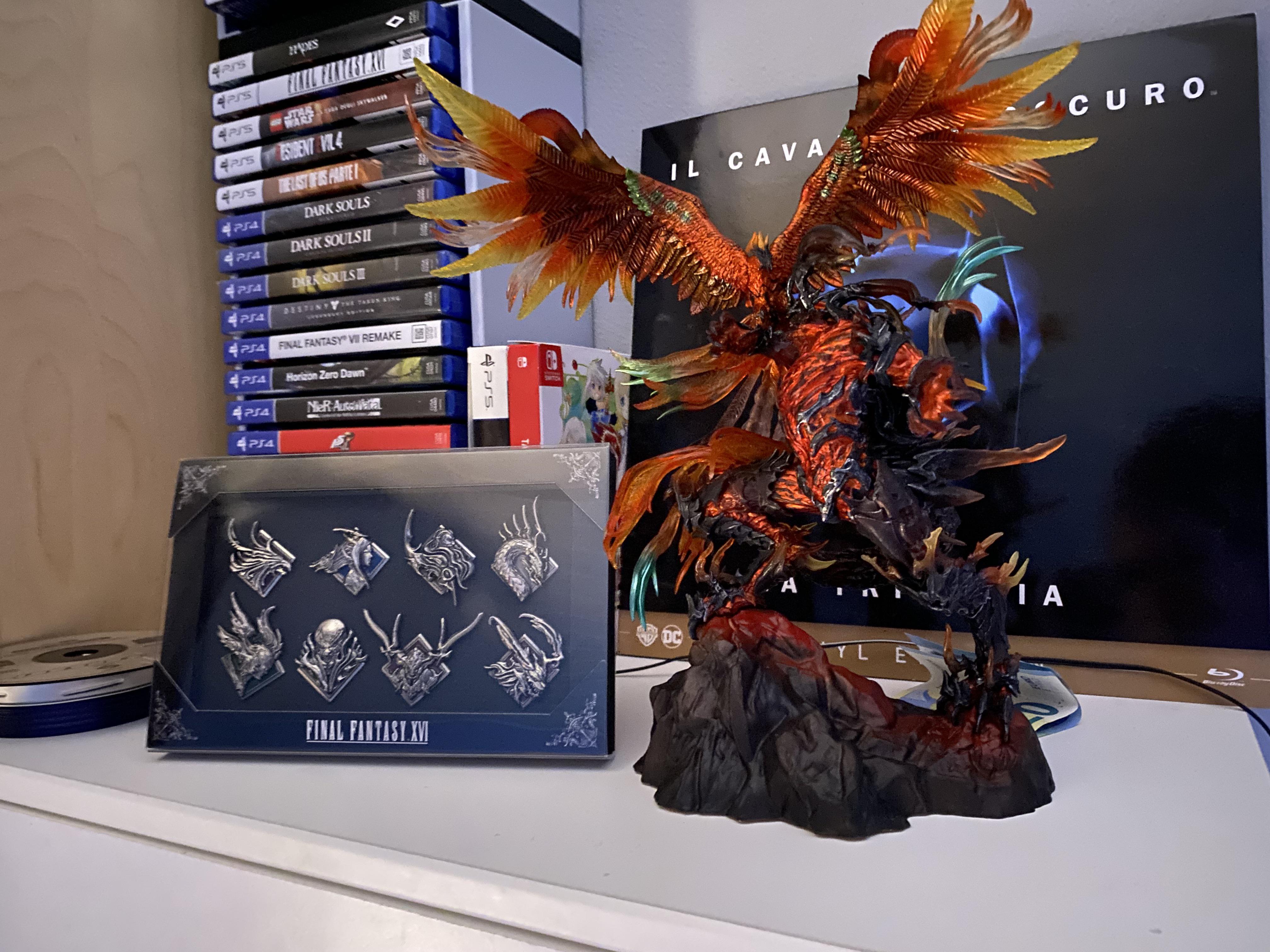 イフリート x フェニックスの像、めっちゃ綺麗じゃん！ : r/FinalFantasy