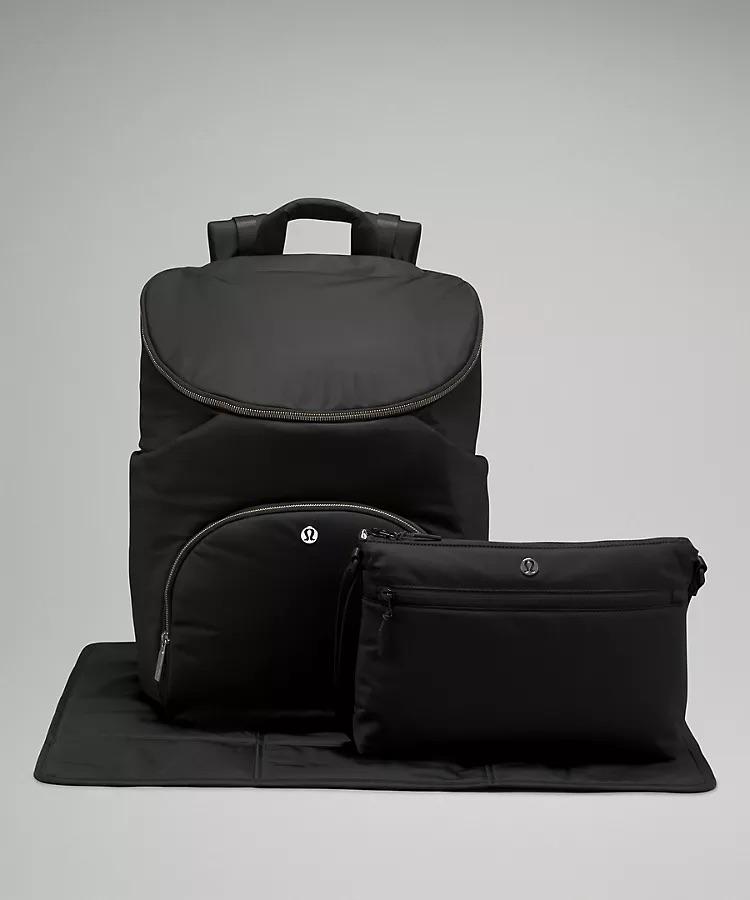 Lululemon New Parent Backpack currently in stock : r/BabyBumpsCanada