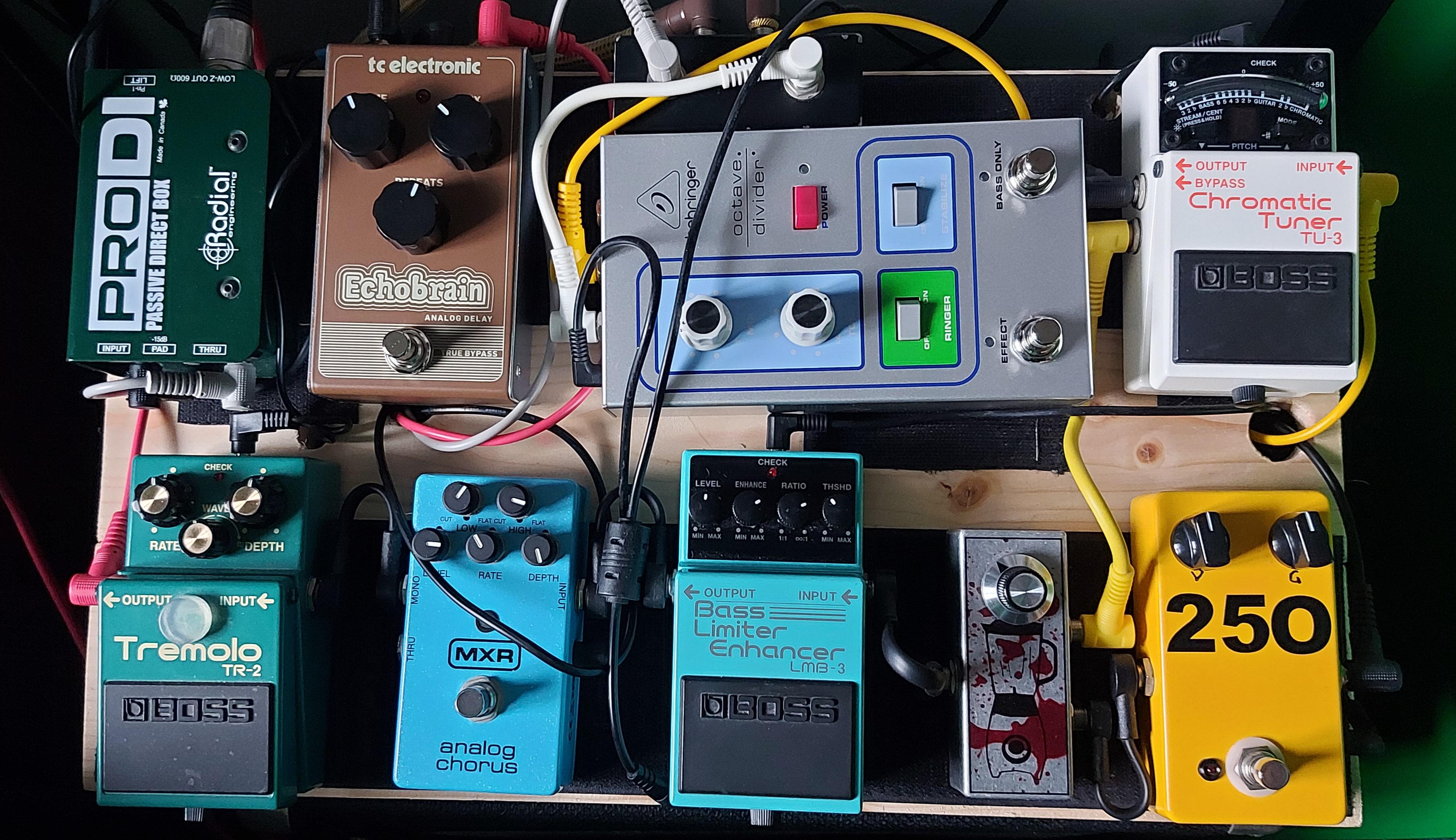 NPD Behringer octave divider and TC echobrain : r/basspedals