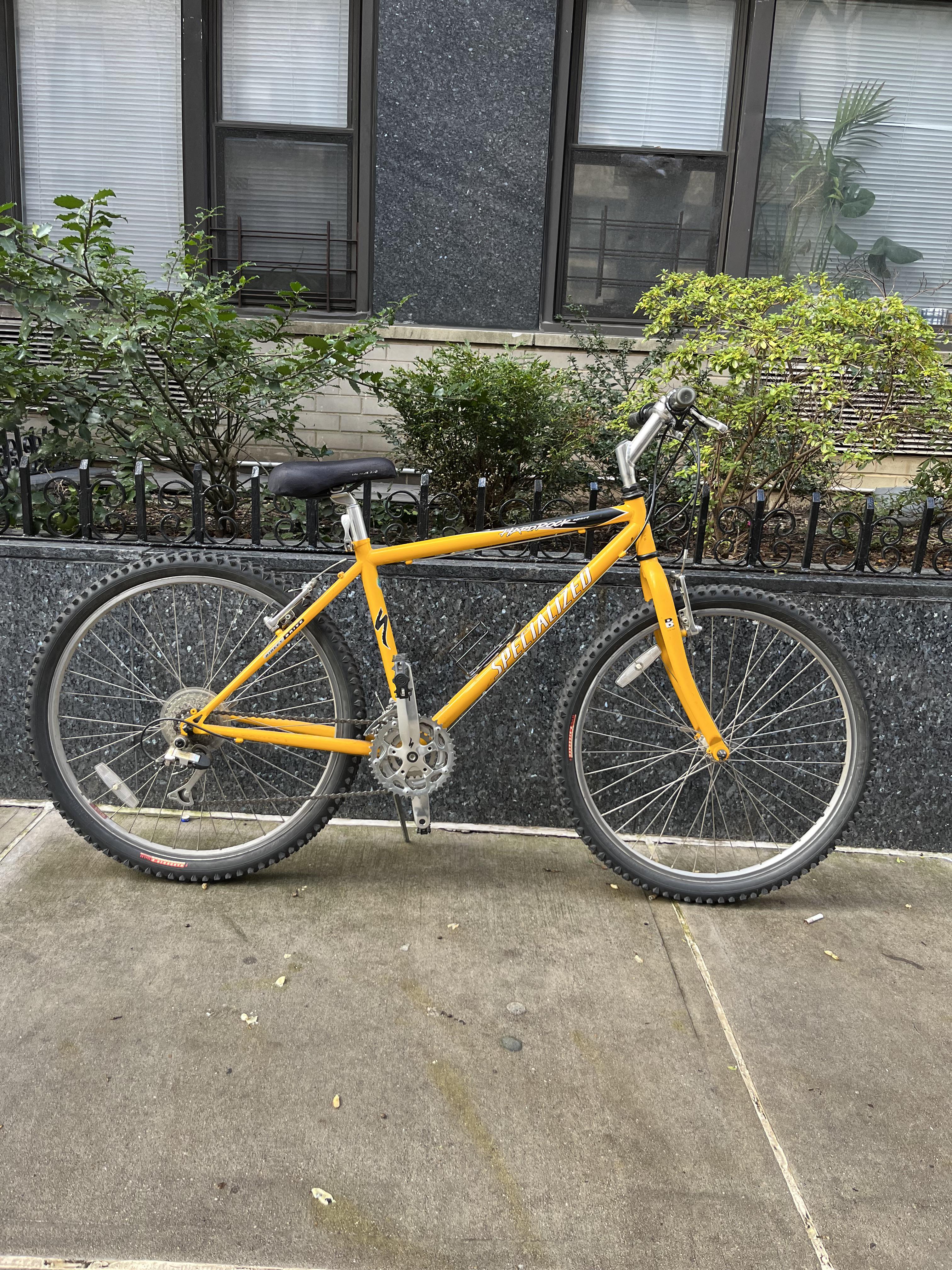 Specialized HardRock Sportが150ドル。買い？ : r/bicycling