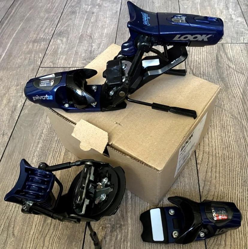 2006 Old New Stock Look Pivots? : r/Skigear