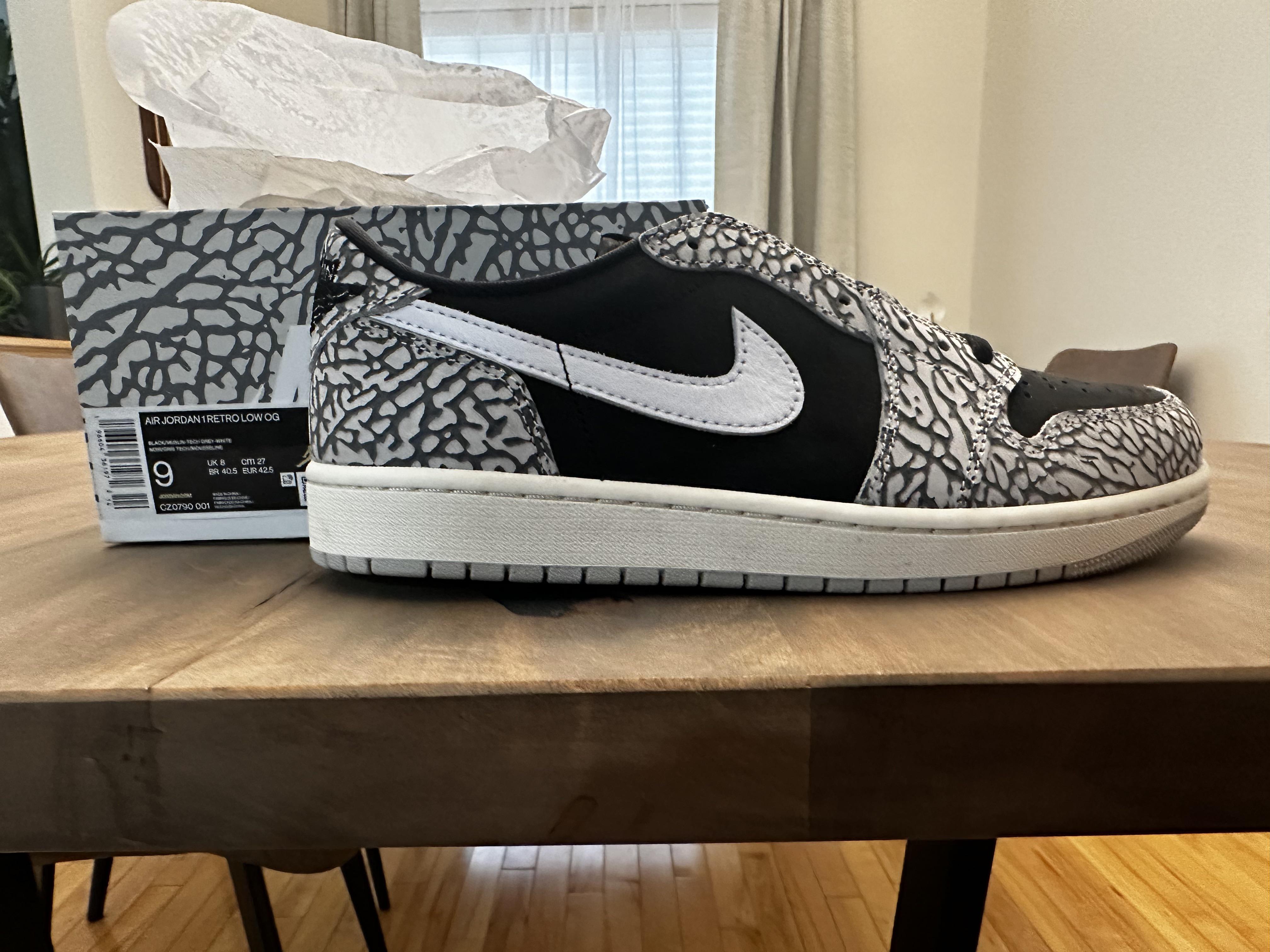 Jordan 1 lows black cement : r/Sneakers