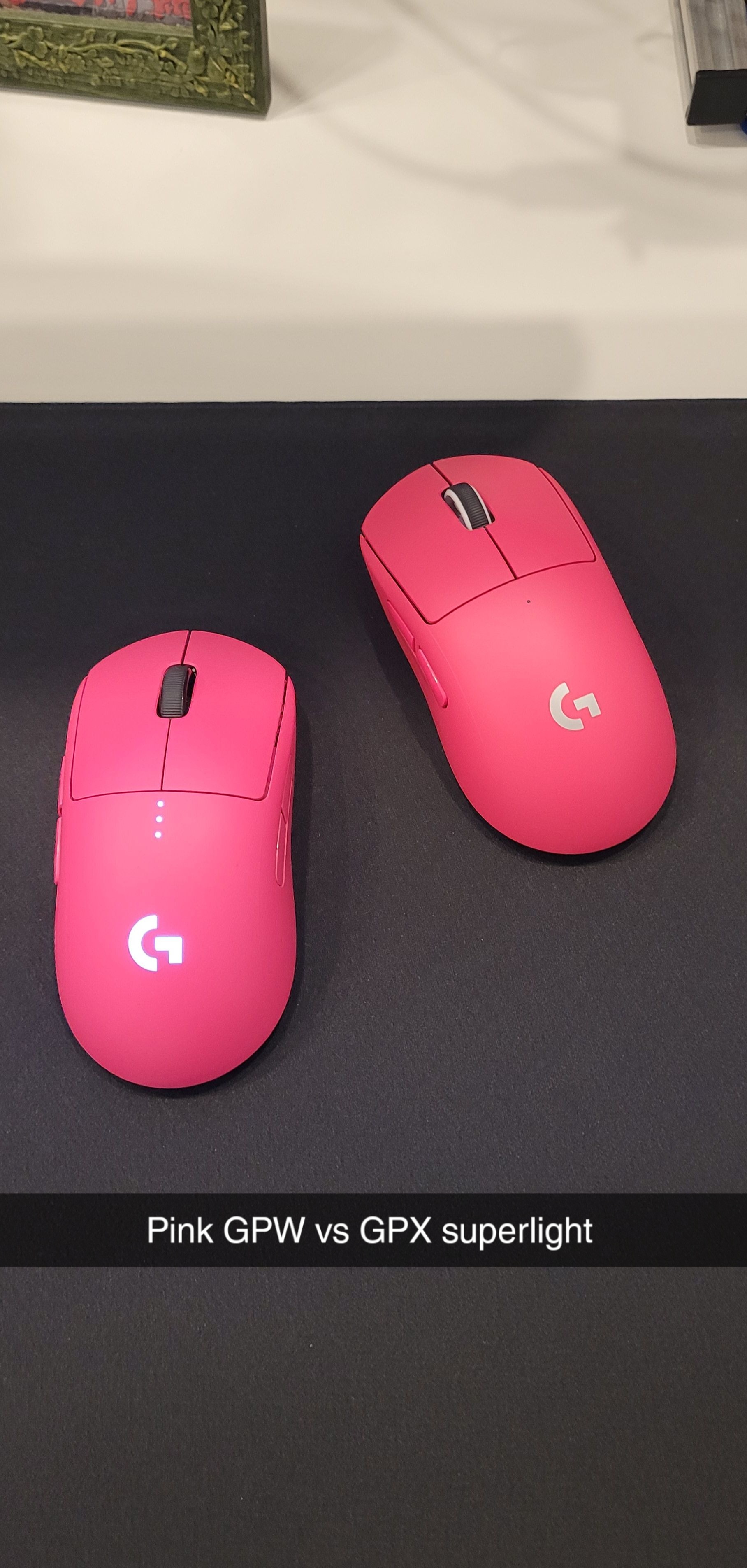 Logitech G Pro X Superlight (PINK/MAGENTA) : r/MouseReview