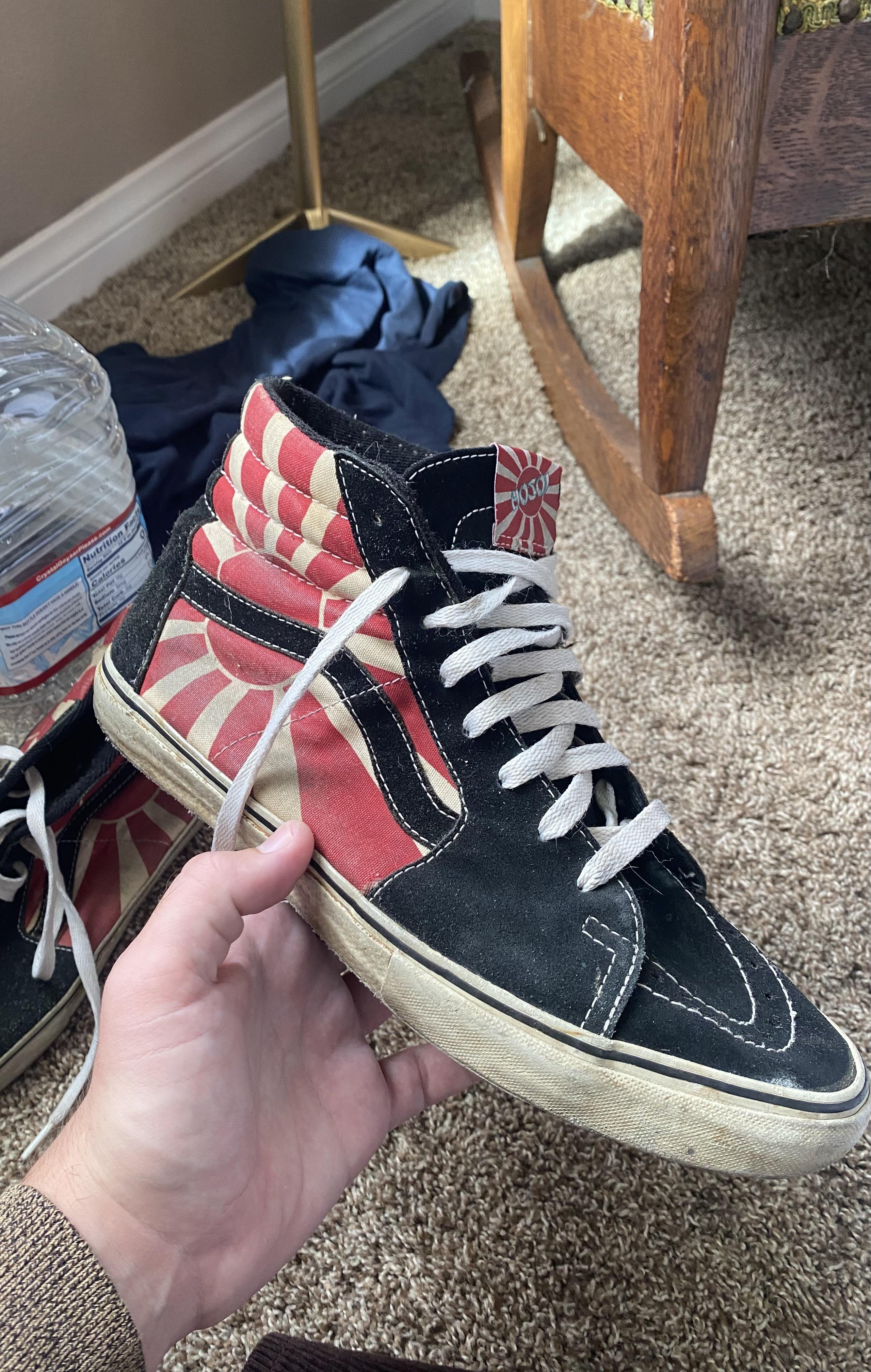 俺が持ってる中で一番レアなVans。2005年製のホソイSk8 HI。 : r/Vans