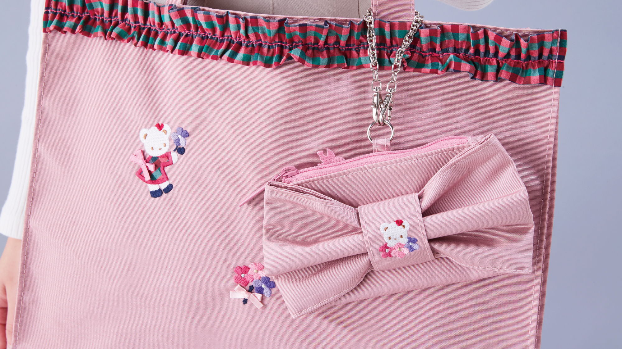 ファミリア宝塚店限定の新作アイテムが登場！ | ファミリア公式サイト