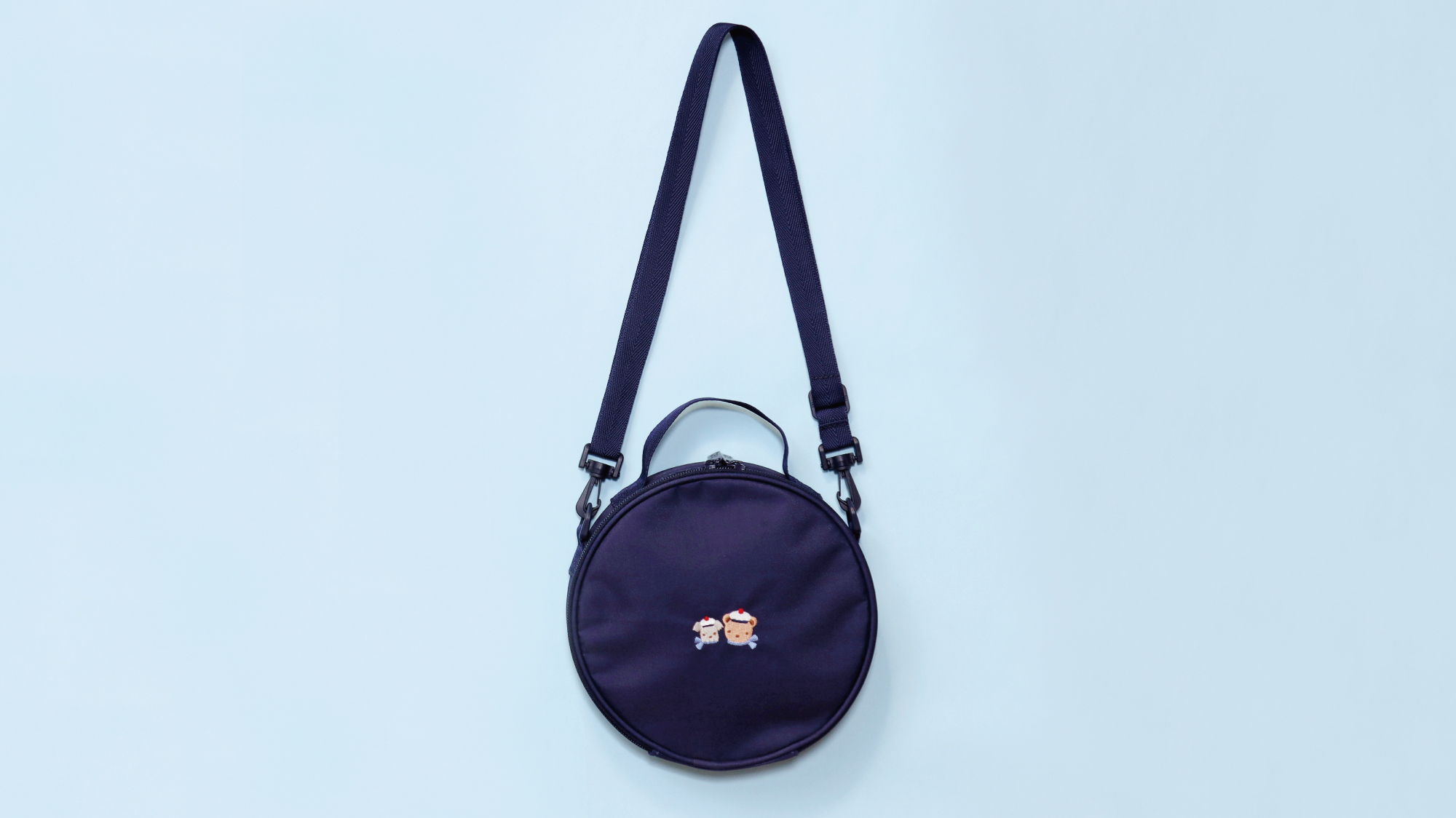 ひんやりとした感触で、暑い夏も快適に過ごせる cool tools のアイテム