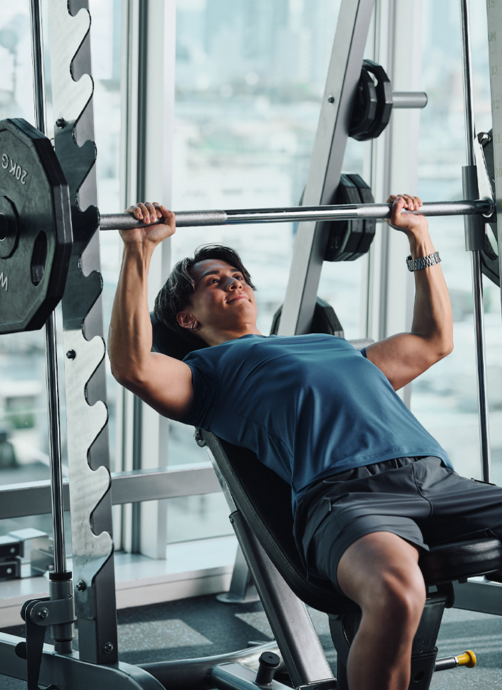 メンズのジムウェア