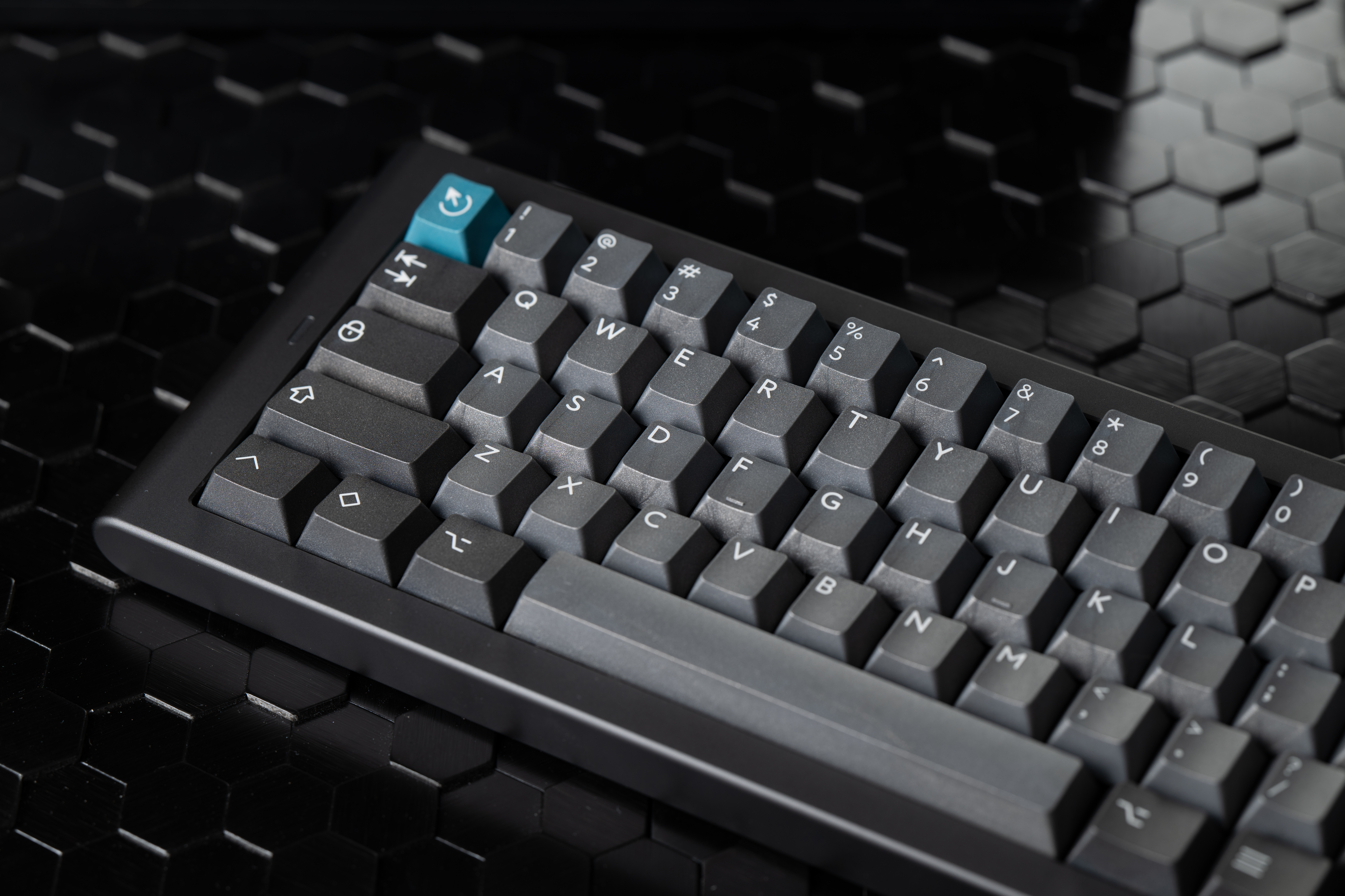 PBTfans Iron Dolch – KBDfans® Mechanical Keyboards Store