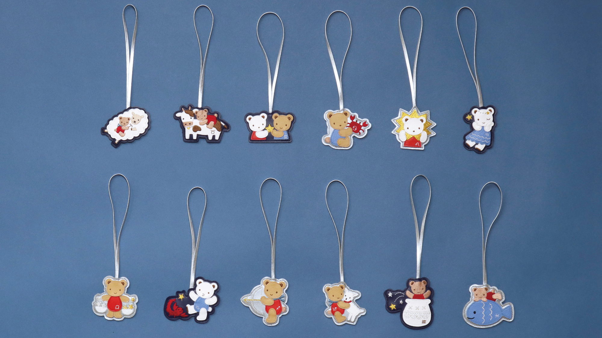 星座をモチーフにしたポーチやチャームなどのアイテムが登場