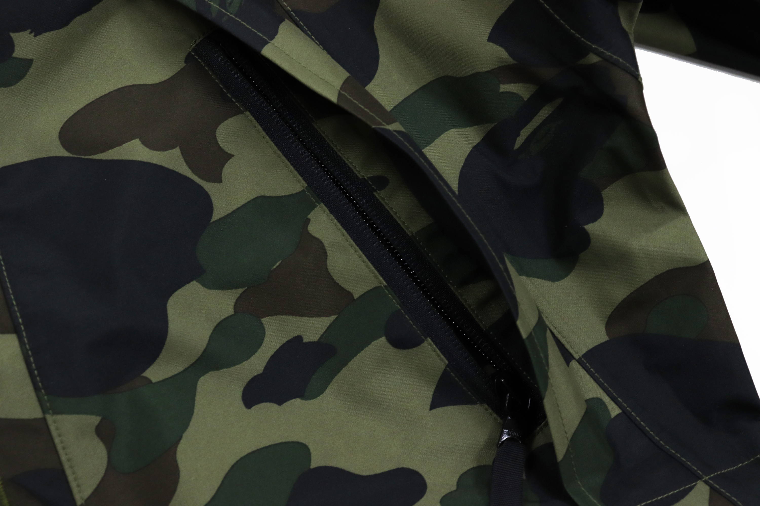 GORE - TEX 1ST CAMO SNOWBOARD JACKET | bape.com