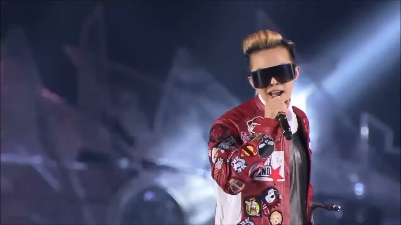 G Dragon Heartbreaker OOAK 2013 - YouTube