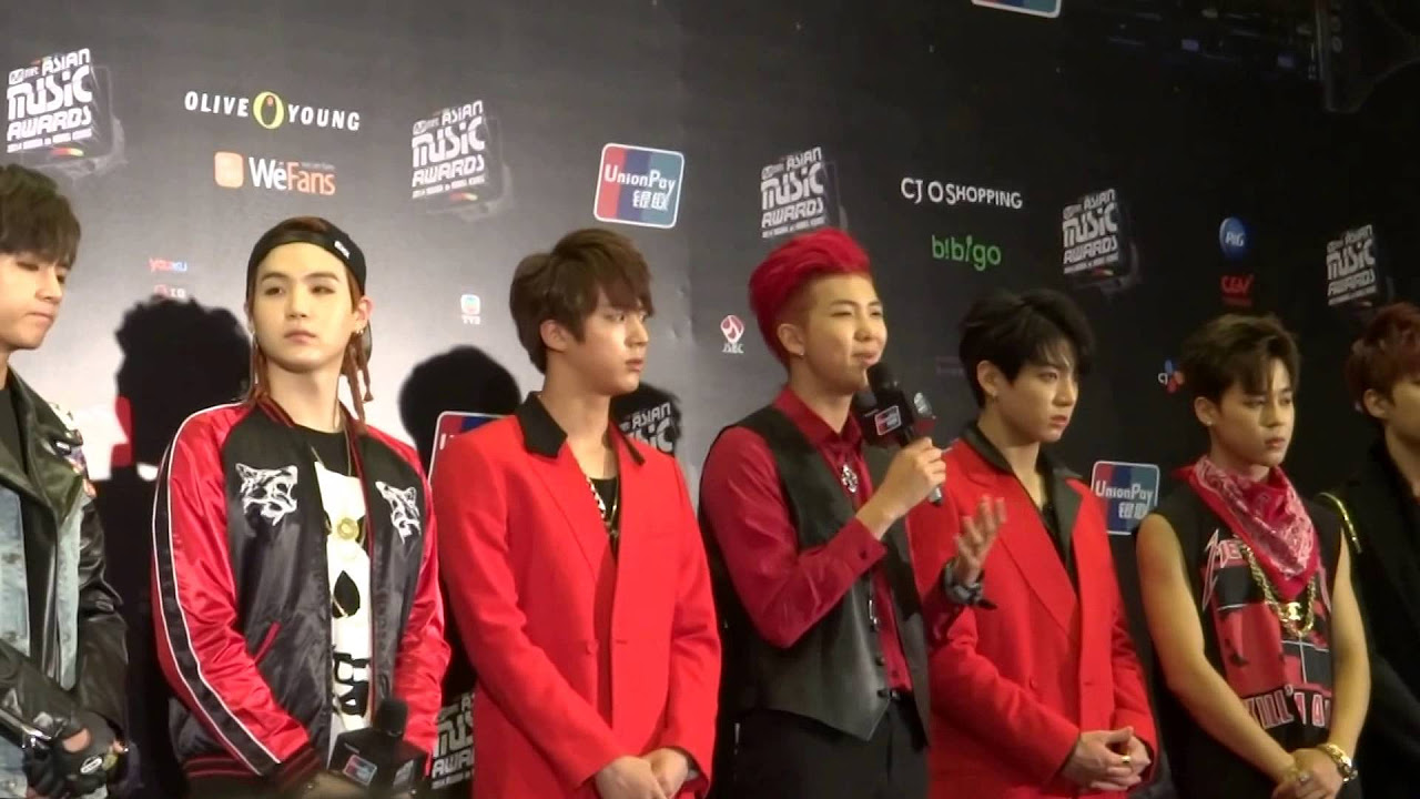 BTS at 2014 Mnet Asian Music Awards Press Conference - YouTube
