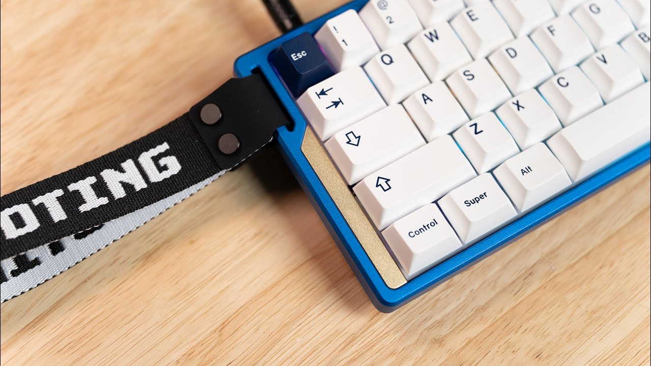 WootingをAlumaze 60アルミケースとPCプレートでカスタマイズ - YouTube