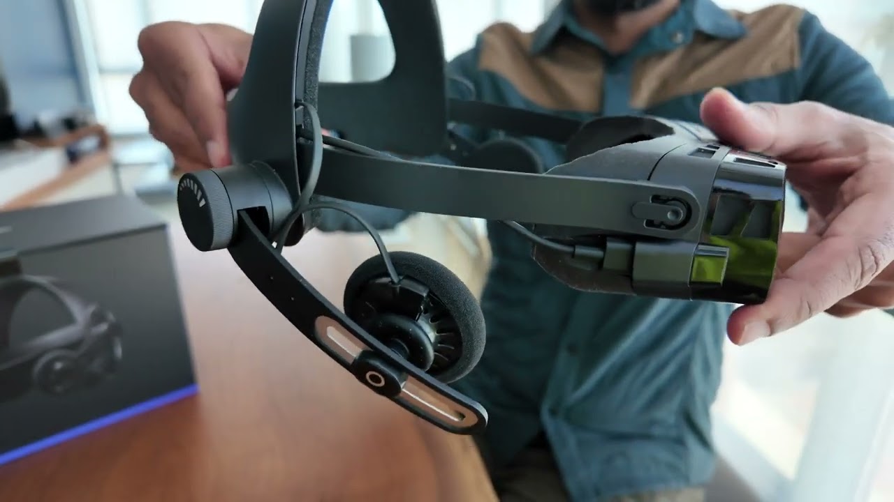 世界最軽量なVRデバイス「Bigscreen Beyond」はオーディオストラップも