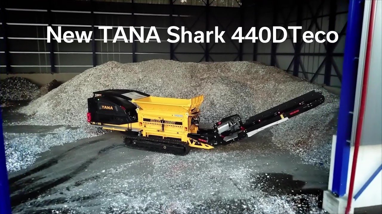 フィンランド製 超強力自走式一軸破砕機 Shark／Hammerheadシリーズ