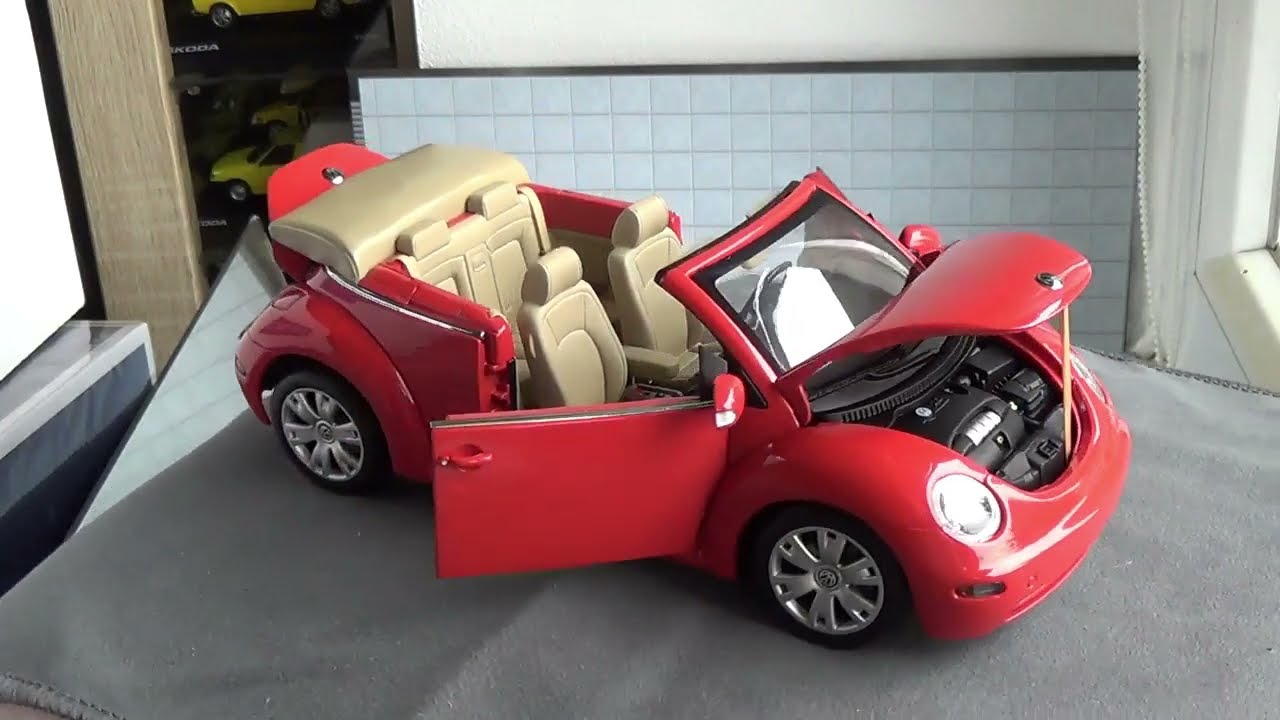 Volkswagen New Beetle cabrio - AUTOart 1:18 - YouTube
