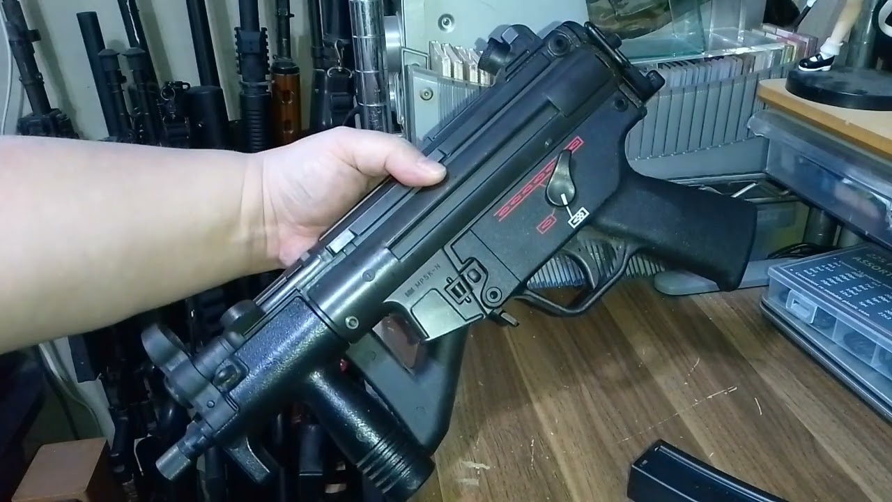 エアガン】MGC MP5 PDW モータードライブガスガン - YouTube