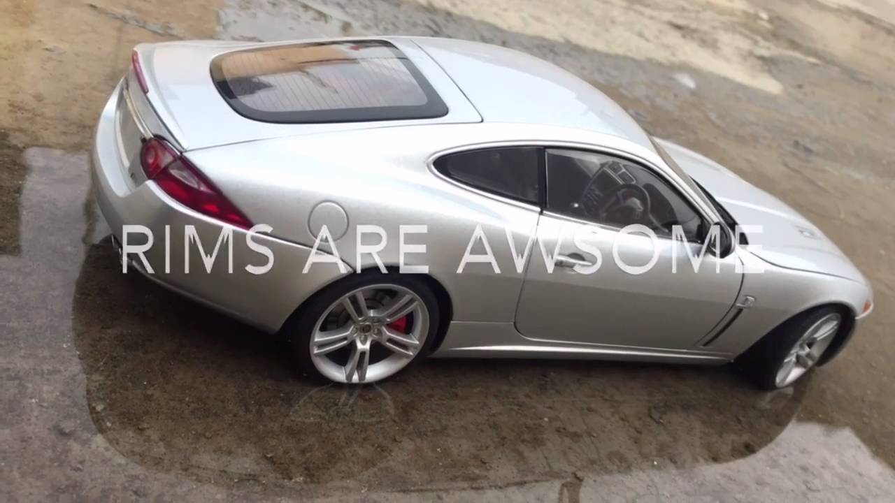 Unboxing Diecast-2006 Jaguar XK 1:18 Miniature model cars - YouTube