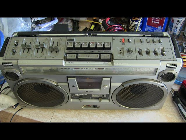 Sharp GF-305 Sharp GF-305ST aka Sharp GF-9191 Has line-in selector