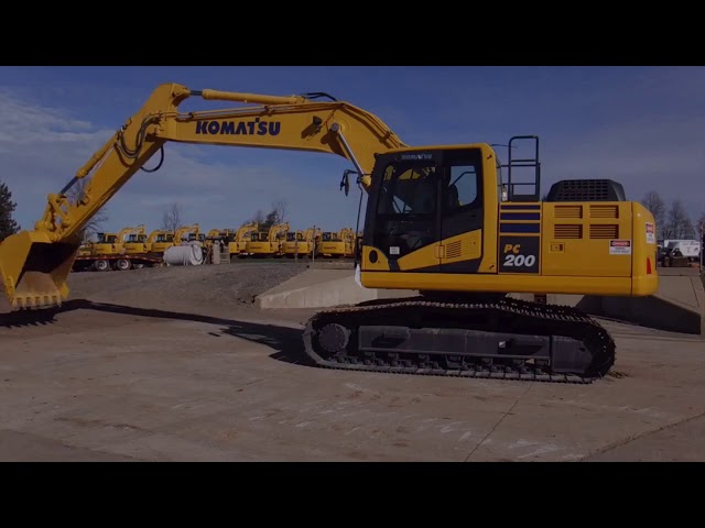 Komatsu PC200-8 Excavator Review & Specs - YouTube