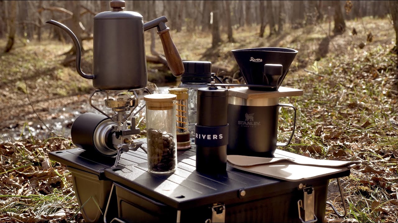 スタンレー「クラシックランチボックス」を珈琲テーブル化。こんなに