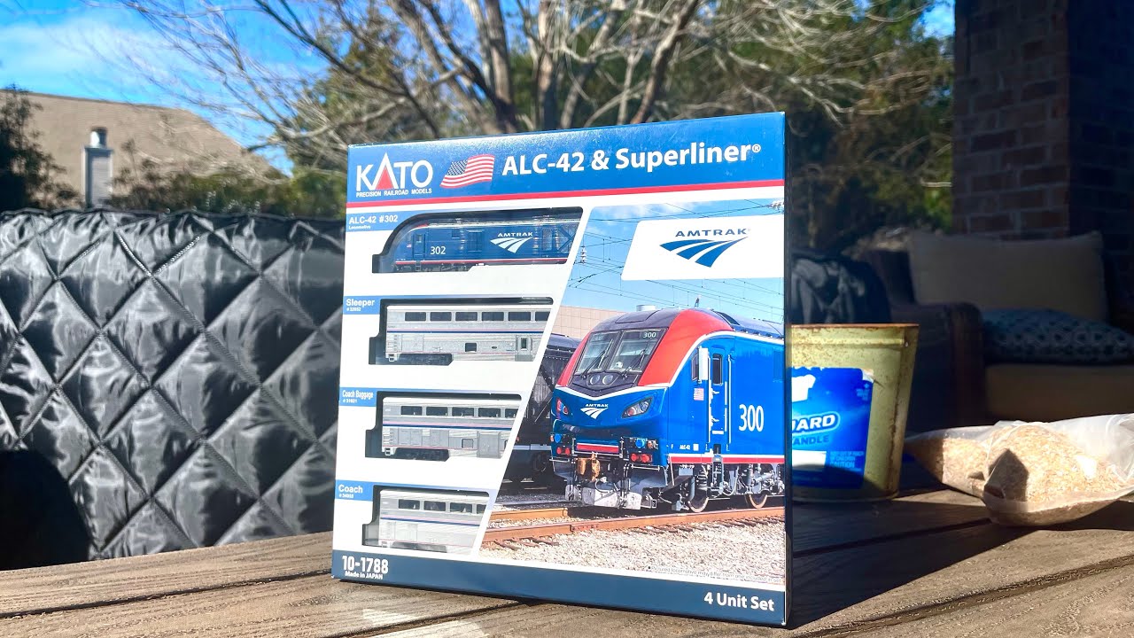 Kato N Scale ALC-42 & Superliner Set Review - YouTube