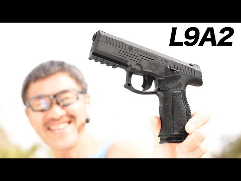 Steyr L9A2 Carbon8 CO2内蔵 ガスブローバックガスガン - YouTube