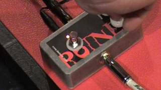 Devi-Ever Ruiner explosive fuzz box of doom guitar effects pedal