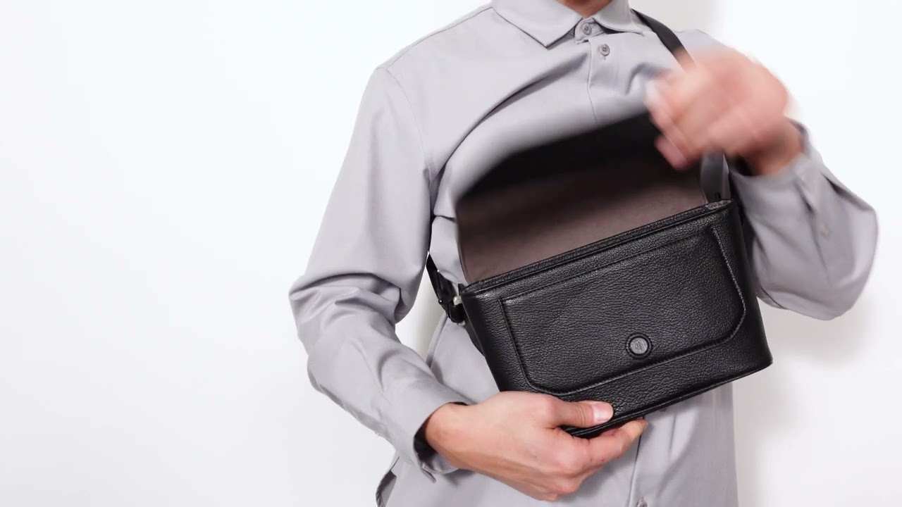 シェーブル ボディバッグ《Liberty》 - Black | ETiAM