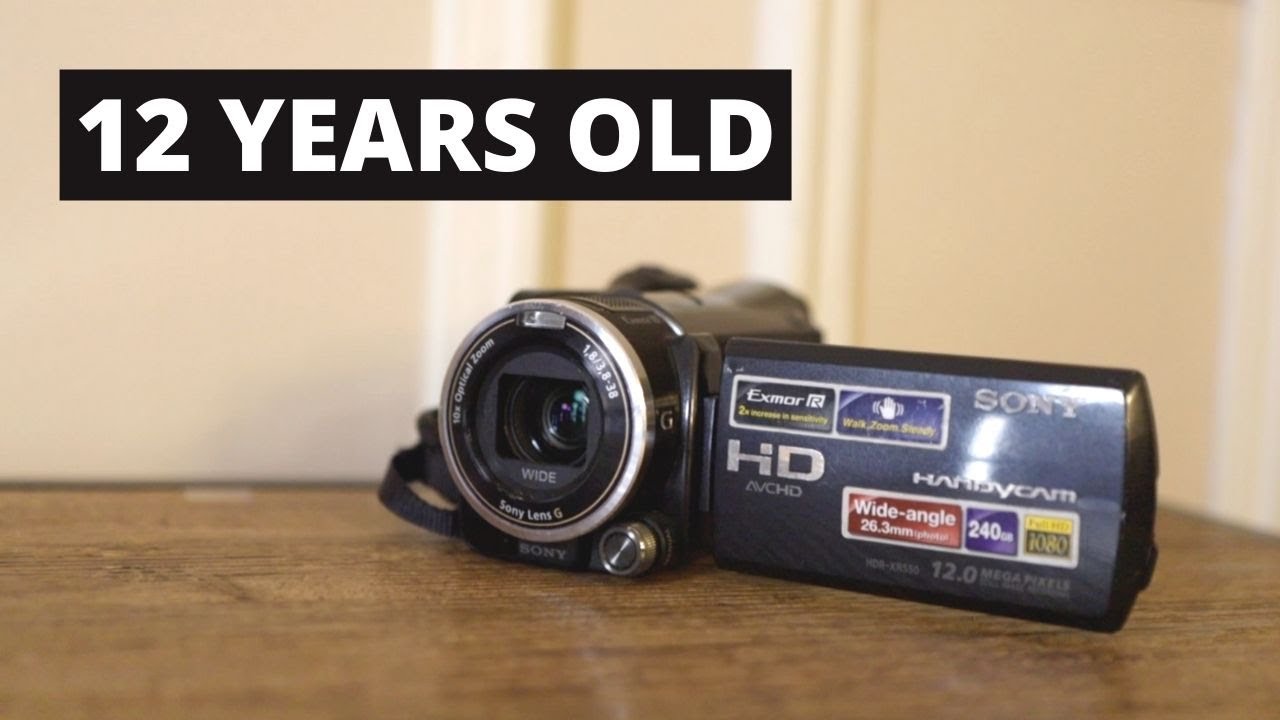 Reviewing a 12 years old camera : Sony HDR XR-550 - YouTube