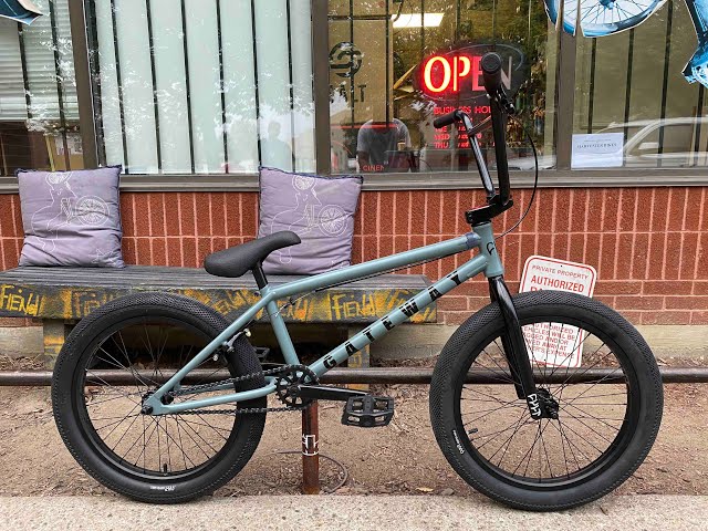 2021 Cult Gateway 20