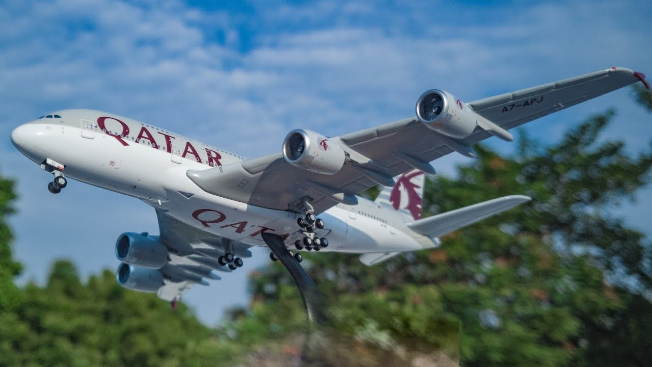 QATAR Airways AIRBUS A380 800 1/400 Scale Diecast Model By JC