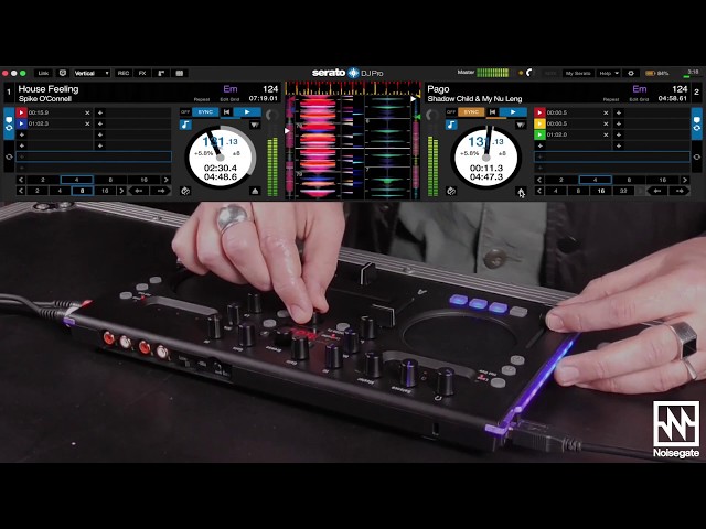 KORG Kaoss DJ Controller: Having a Mix - YouTube