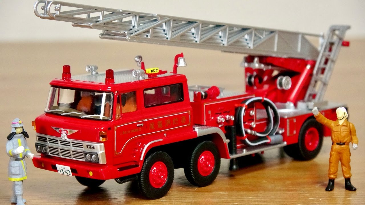 The long-awaited re-release! Super expensive! Lol Tomica Limited