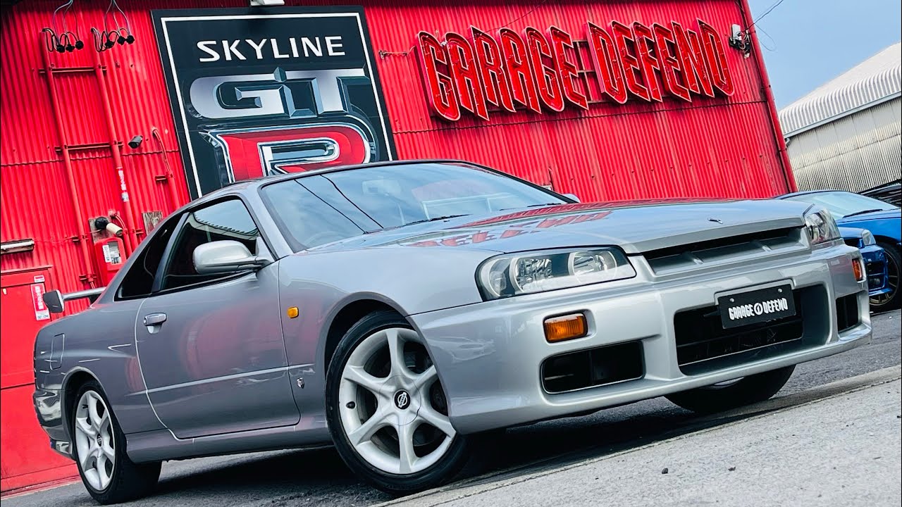ディフェンドグラフィック！SKYLINE 25GT TURBO (ER34) SONIC Silver